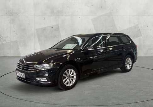Volkswagen Passat Variant, 2023 3