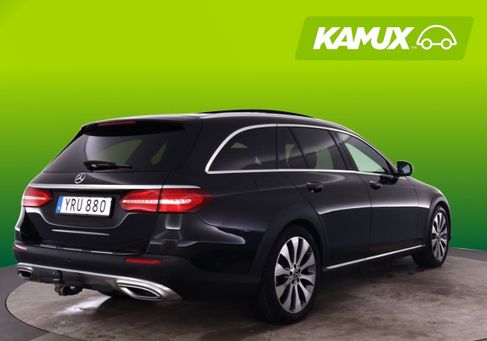 Mercedes-Benz E 220, 2019 3
