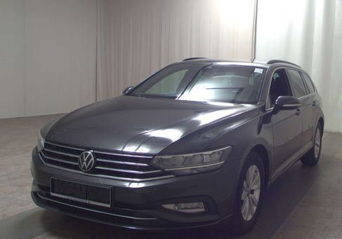 Volkswagen Passat Variant, 2023 2