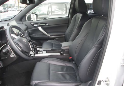 Mitsubishi Eclipse Cross, 2022