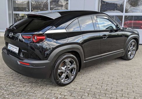 Mazda MX-30, 2021 3