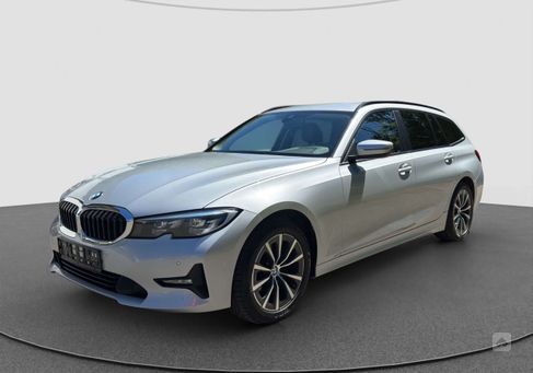 BMW 318, 2021