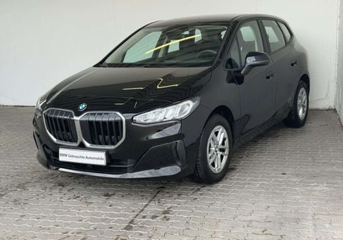 BMW 216, 2023 2