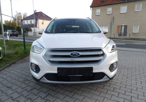 Ford Kuga, 2019