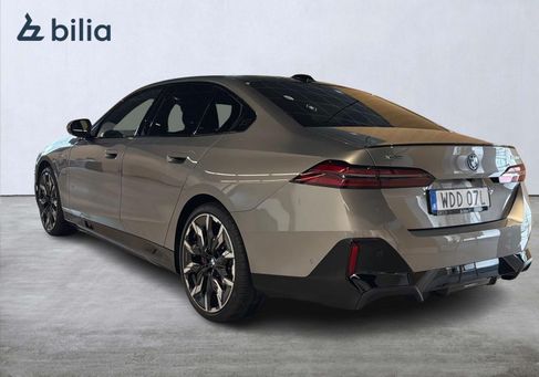 BMW 550, 2027 2