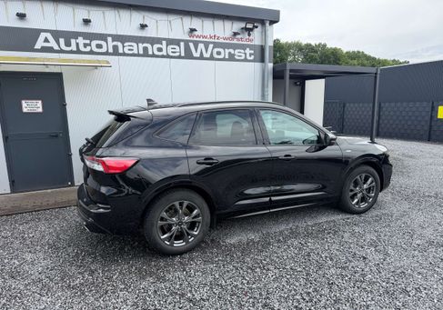 Ford Kuga, 2021