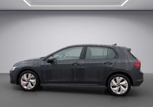 Volkswagen Golf, 2022 3