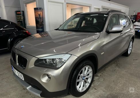 BMW X1, 2010