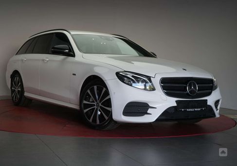 Mercedes-Benz E 300, 2020