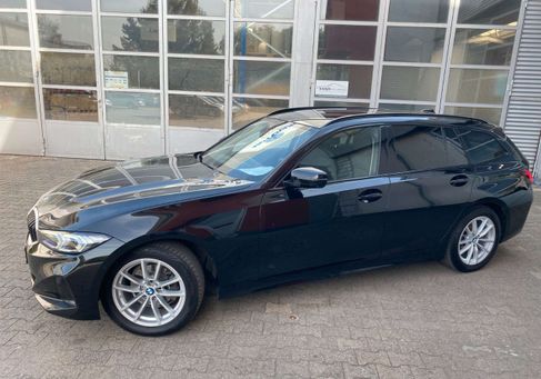 BMW 318, 2025
