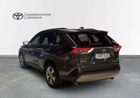 Toyota RAV 4, 2021 3