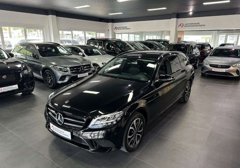 Mercedes-Benz C 300, 2020