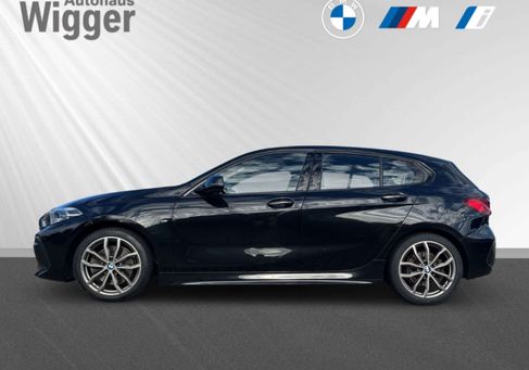BMW 120, 2021