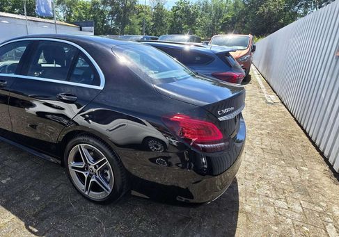 Mercedes-Benz C 300, 2021