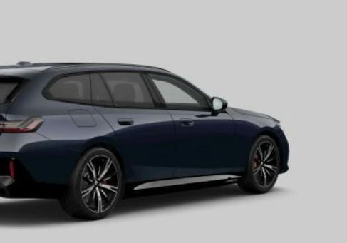 BMW 550, 2025