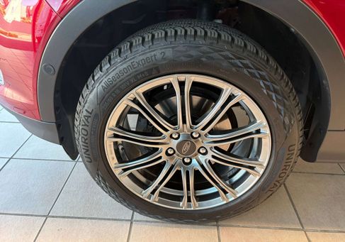 Ford Kuga, 2019