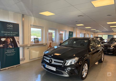 Mercedes-Benz GLA 220, 2016