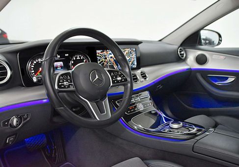 Mercedes-Benz E 200, 2019