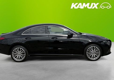 Mercedes-Benz CLA 250, 2021