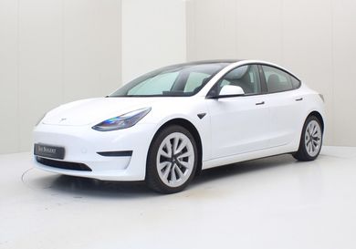 Tesla Model 3, 2022