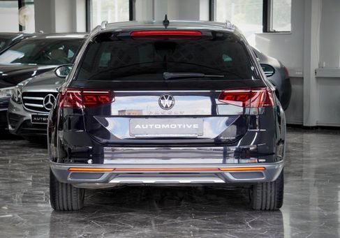 Volkswagen Passat, 2021