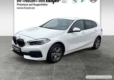 BMW 118, 2022