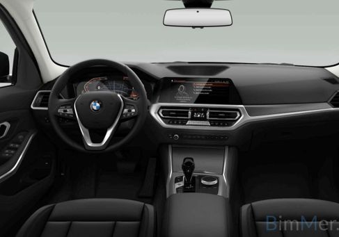 BMW 320, 2021