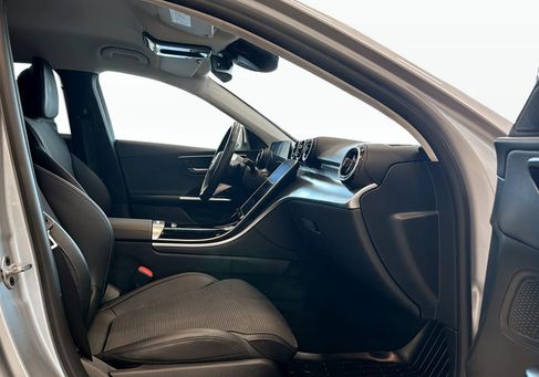 Mercedes-Benz C 300, 2022