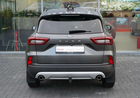 Ford Kuga, 2025