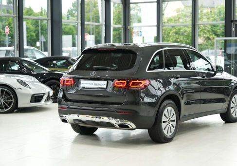 Mercedes-Benz GLC 200, 2020