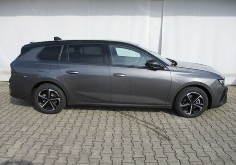Opel Astra, 2025
