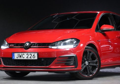 Volkswagen Golf, 2018 3