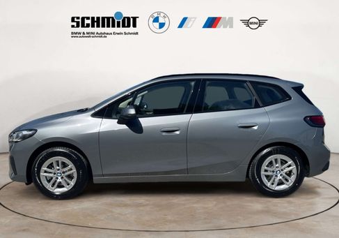 BMW 216, 2024