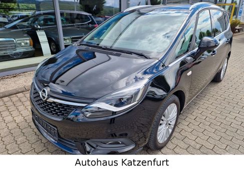 Opel Zafira, 2017