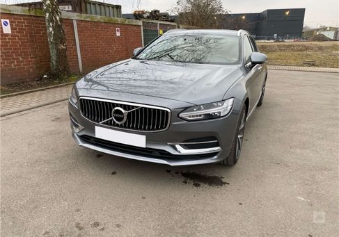 Volvo V90, 2020