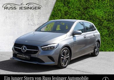 Mercedes-Benz B 180, 2025