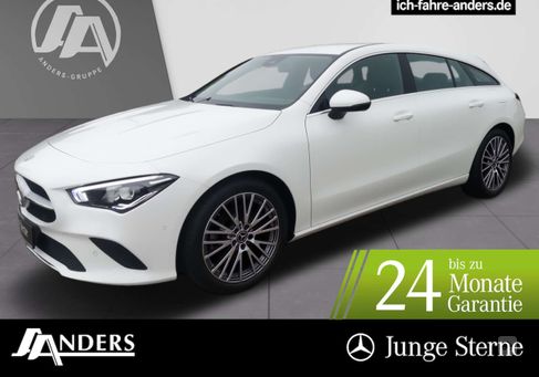 Mercedes-Benz CLA 220, 2022