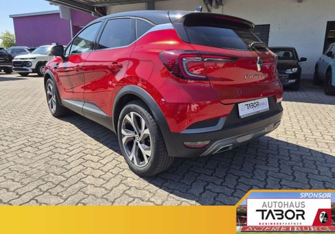Renault Captur, 2022 3