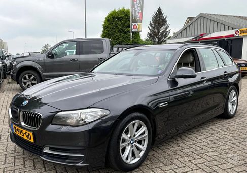 BMW 520, 2016