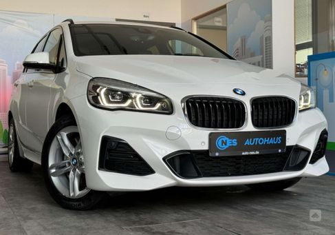 BMW 225, 2020