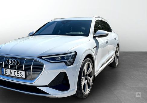 Audi e-tron, 2021