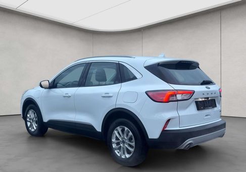 Ford Kuga, 2022