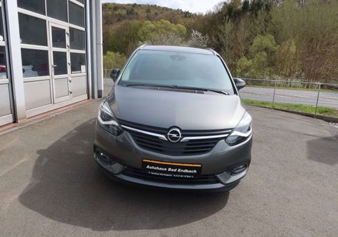 Opel Zafira, 2018