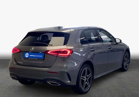 Mercedes-Benz A 250, 2021