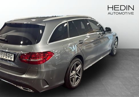 Mercedes-Benz C 300, 2021