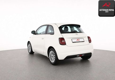 Fiat 500, 2023