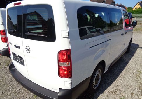 Opel Vivaro, 2022 3