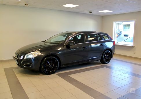 Volvo V60, 2012