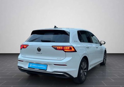 Volkswagen Golf, 2025