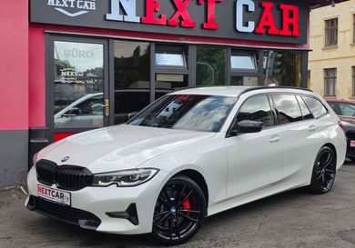 BMW 330, 2019
